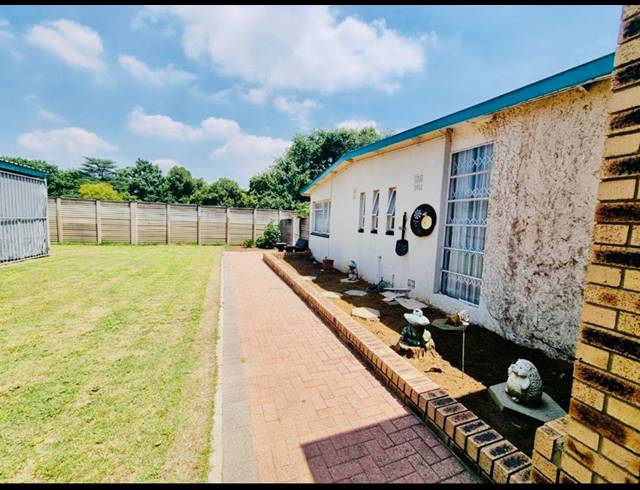 4 BEDROOM HOUSE TO LET IN SASOLBURG CENTRAL